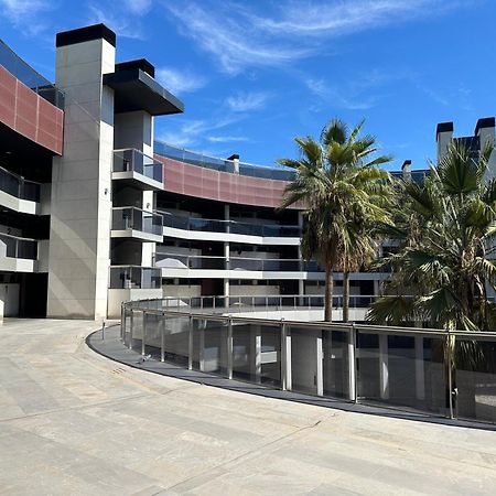 Tecnocordoba Aparcamiento Privado Gratuito Y Piscina Apartment Luaran gambar